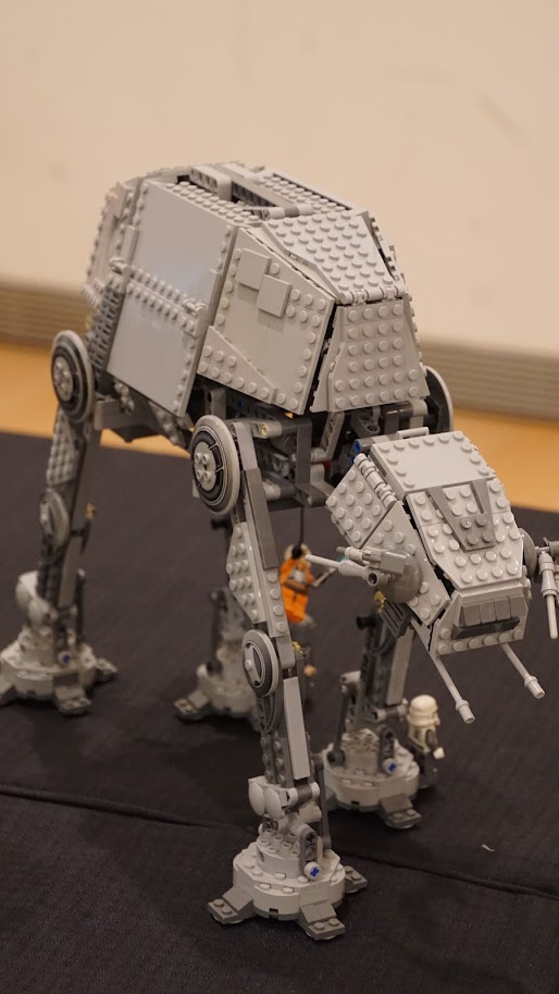LEGO AT-AT LEGO AT-AT