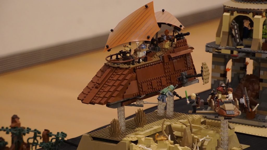 LEGO Jabba's Sail Barge LEGO Jabba's Sail Barge